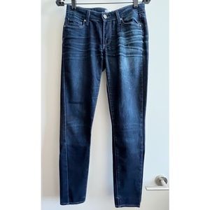 Comfy Cute Paige Skinny Jeans size 27